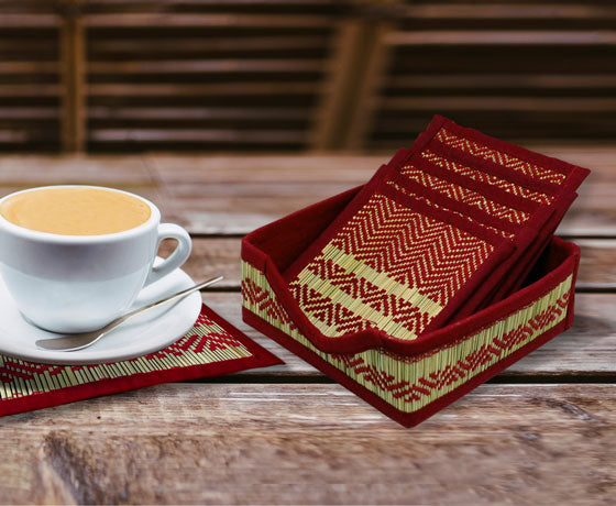 74196 SET OF NATURAL RED COASTERS MADE OF MADURKATHI / REED / RIVER GRASS