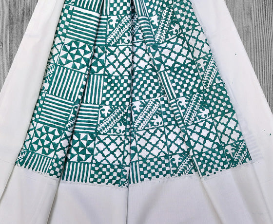 HAND BLOCK PRINTED GEOMETRICAL MOTIF COTTON TABLE COVER-BLUE